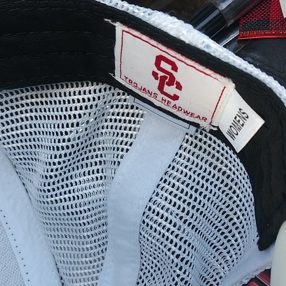 USC hat - Picture 3 of 4